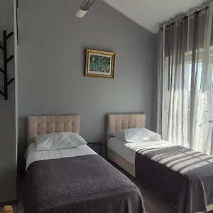 Sejf House Homestay
