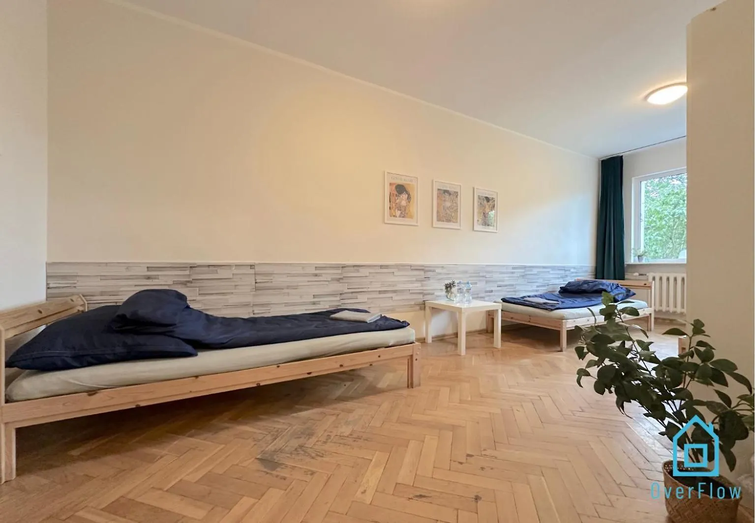 Azure Room Gdansk 0*,
